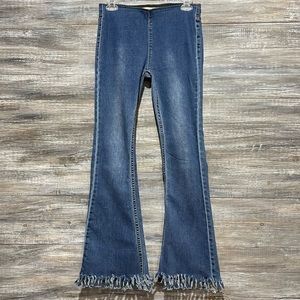 Newbury Kustom Wide Leg Pull On High Rise Bell Bottom Raw Frayed Hem Jeans Small
